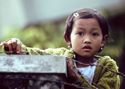 SimonCherpitel Girl Wire, Surabaya, Java, Indonesia, 1980